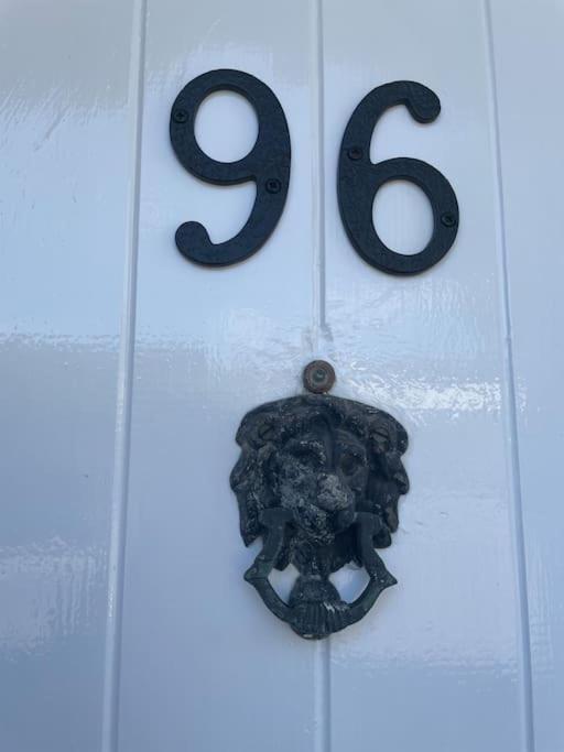 No 96 Chapel Lane - Self Contained Cottage In The Heart Of Butleigh Dış mekan fotoğraf